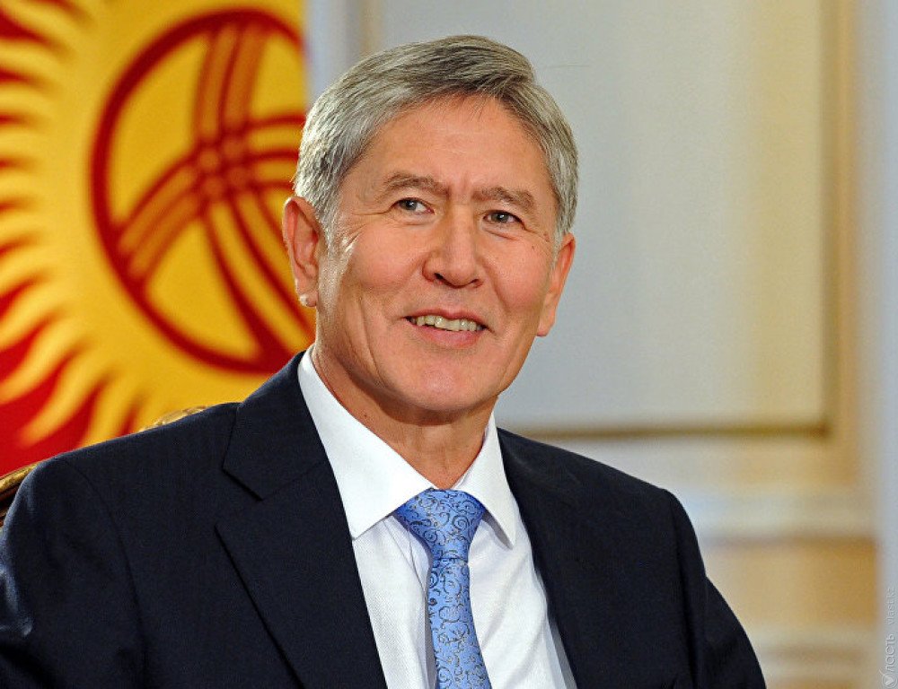 Президент Кыргызстана поддерживает инициативу роспуска парламента