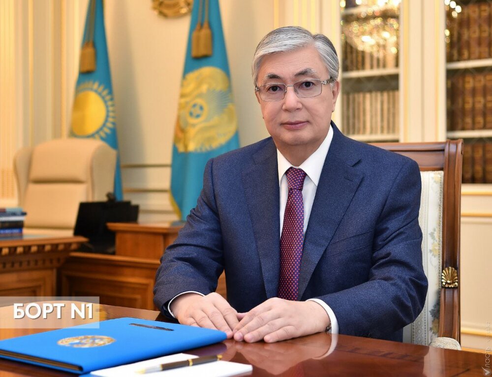 Токаев поздравил казахстанцев с праздником Ораза айт