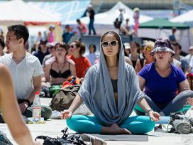 День йоги в Алматы