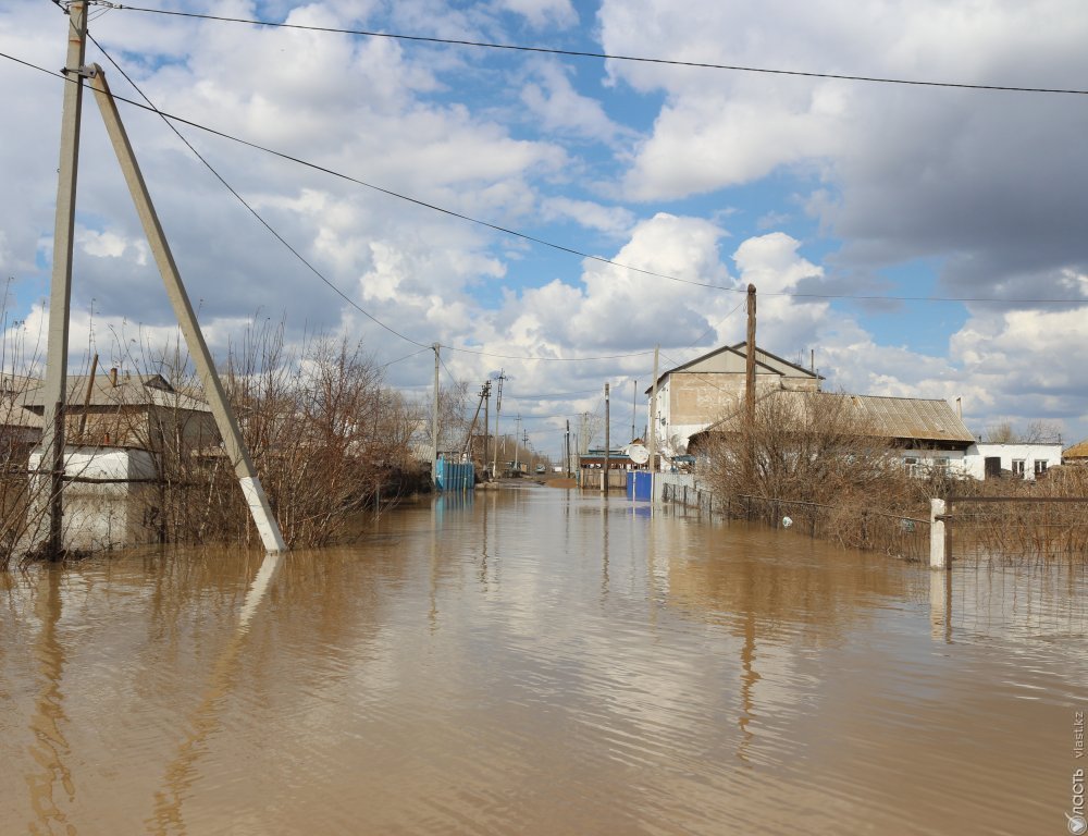 КЧС прогнозирует сложную паводковую ситуацию в четырех областях Казахстана