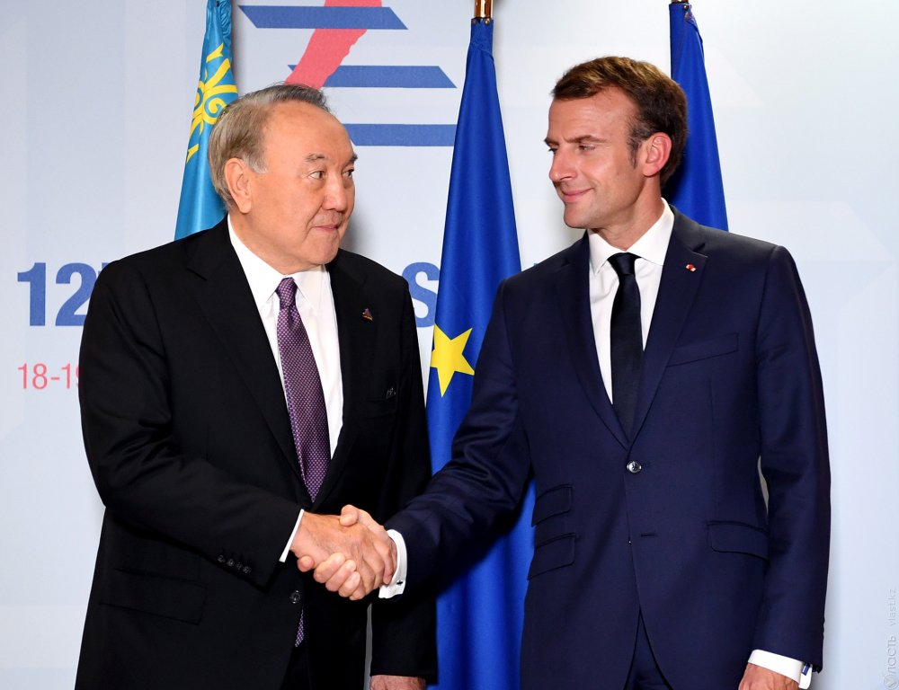 Президенты Казахстана и Франции обсудили двустороннее сотрудничество