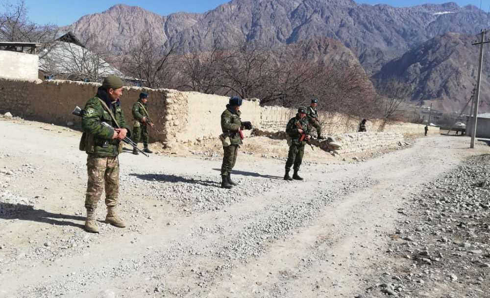 На кыргызско-таджикской границе вновь произошла перестрелка между пограничниками