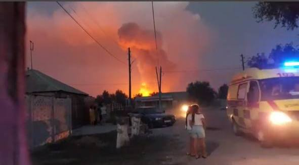 Сильный взрыв прогремел в окрестностях Тараза 
