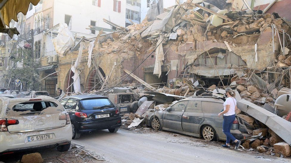 Число жертв взрыва в Бейруте увеличилось до 137