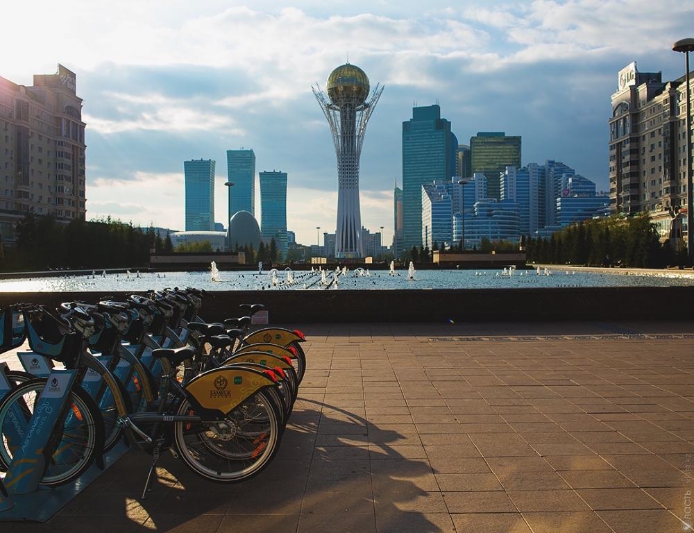 В Казахстане будет упрощен порядок внутрикорпоративных переводов граждан других государств 