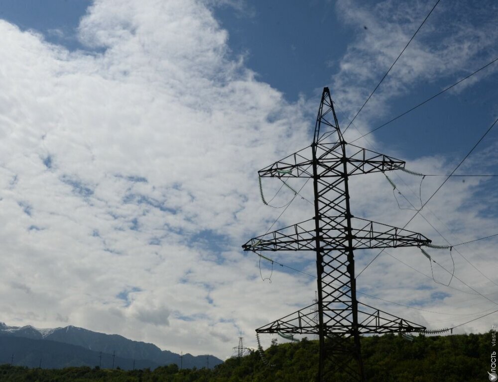 KEGOC сократил подачу электроэнергии трем крупным потребителям, включая майнинговую фирму 