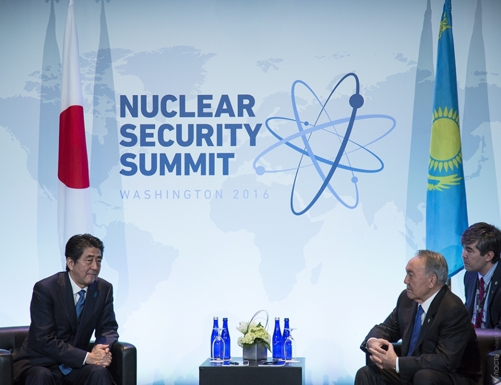 Президент Казахстана провел ряд встреч в рамках Саммита по ядерной безопасности  