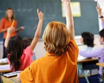 Министерство образования предлагает ввести обучение в школах с шести лет