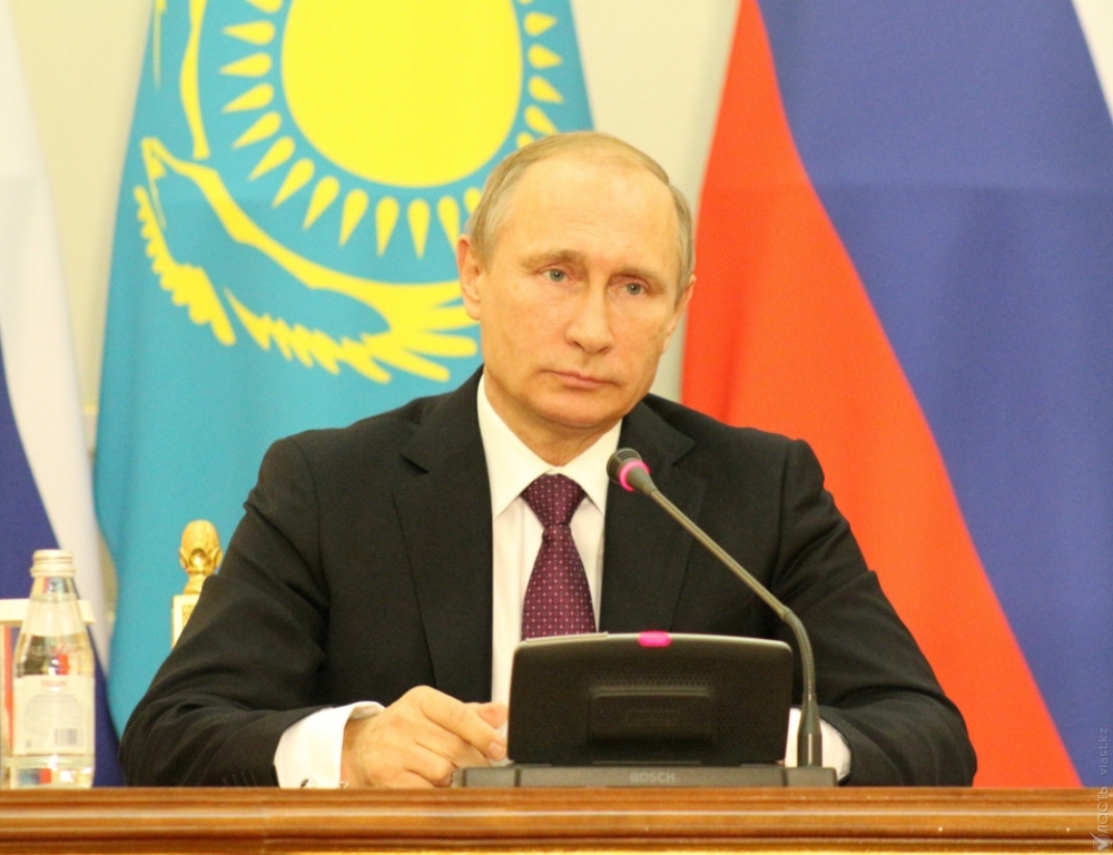 Казахстан и Россия должны сделать корректировки в торгово-экономическом обороте – Путин
