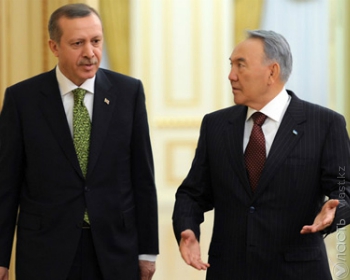 Президенты Казахстана и Турции прибыли с визитом в ЮКО