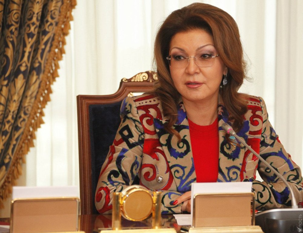 Дарига Назарбаева сохранила за собой пост главы комитета по международным отношениям, обороне и безопасности 