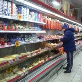 В феврале в Казахстане подскочили цены на продукты питания и автомобили более  чем на 10 процентов