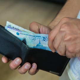 Заключать договоры о неподкупности со специалистами, занятыми в госзакупках, предлагает Шпекбаев 