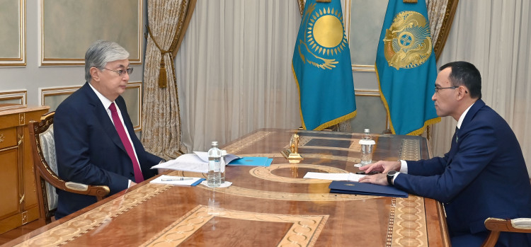 Ашимбаев доложил Токаеву о работе сената по законодательному обеспечению реформ 