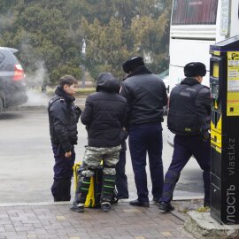 Перед предстоящим референдумом адмарестам подвергнуты активисты в нескольких регионах Казахстана