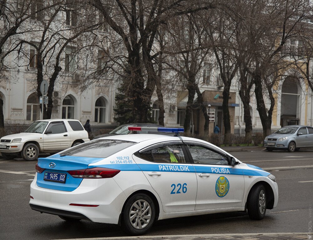 В Алматы задержали независимого наблюдателя 