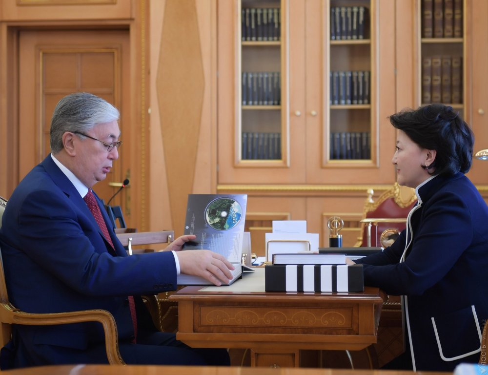 Токаев поставил задачи перед новым министром культуры и спорта