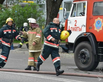В Алматы загорелся автомобиль; жертв и пострадавших нет – ДЧС 