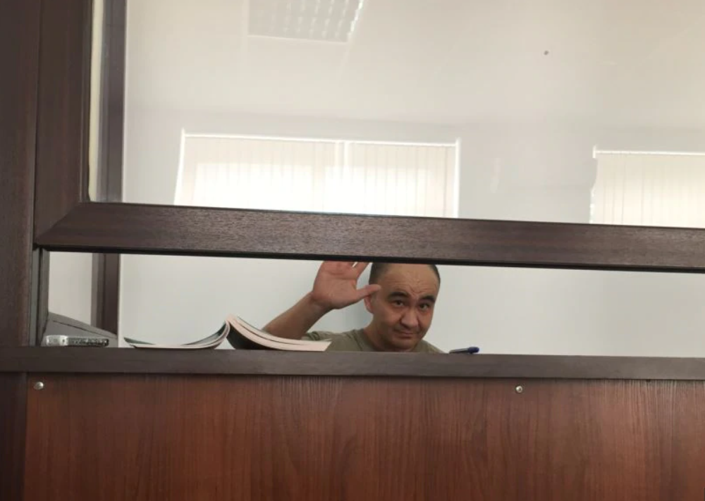 Атырауский суд назначил Максу Бокаеву три года административного надзора