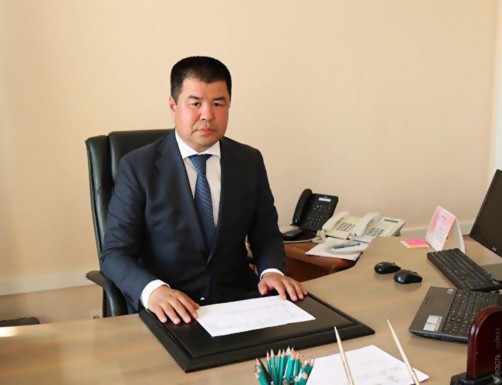 Освобожден от должности вице-министр энергетики Карагаев 