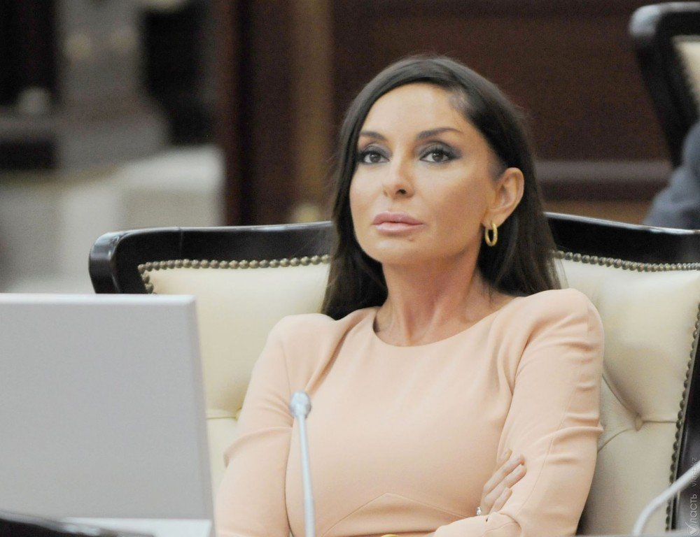 Ильхам Алиев назначил свою жену первым вице-президентом