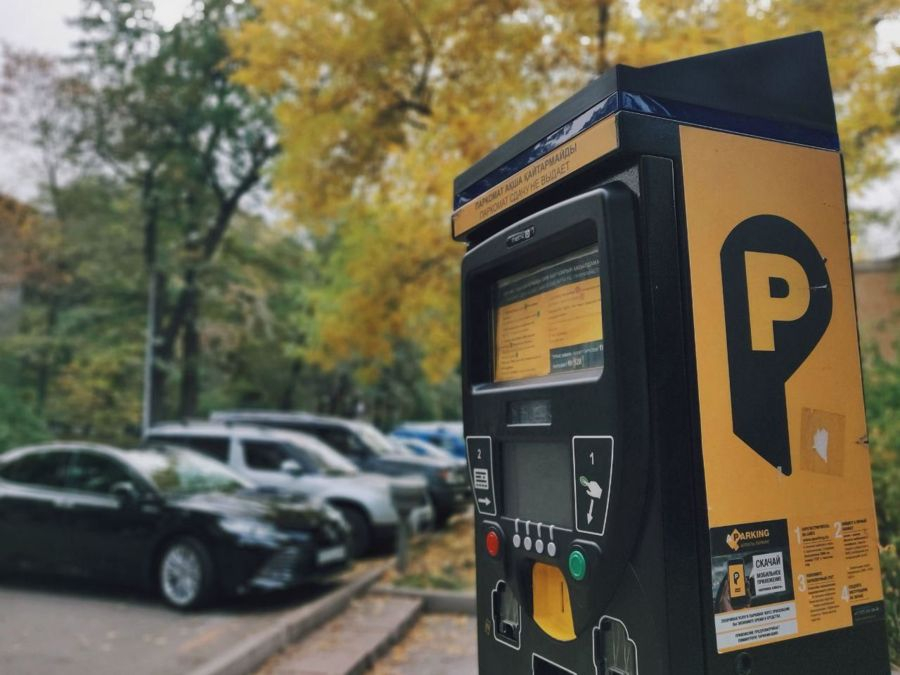 Парковки A-Parking будут бесплатными на период ЧП в Алматы