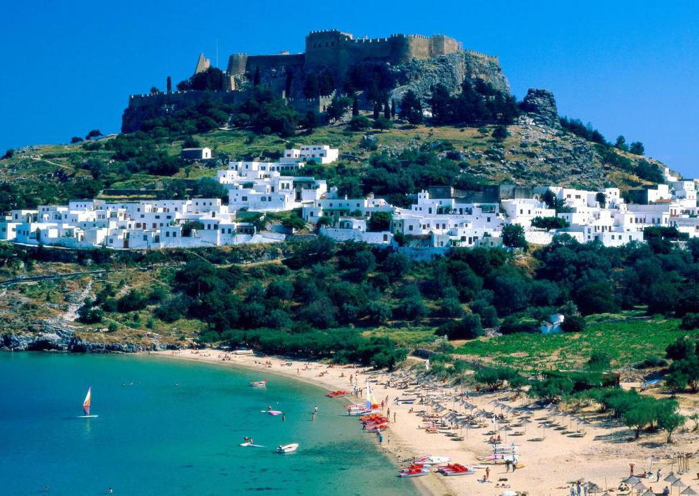 Греция планирует открыть туристический сезон в середине июня