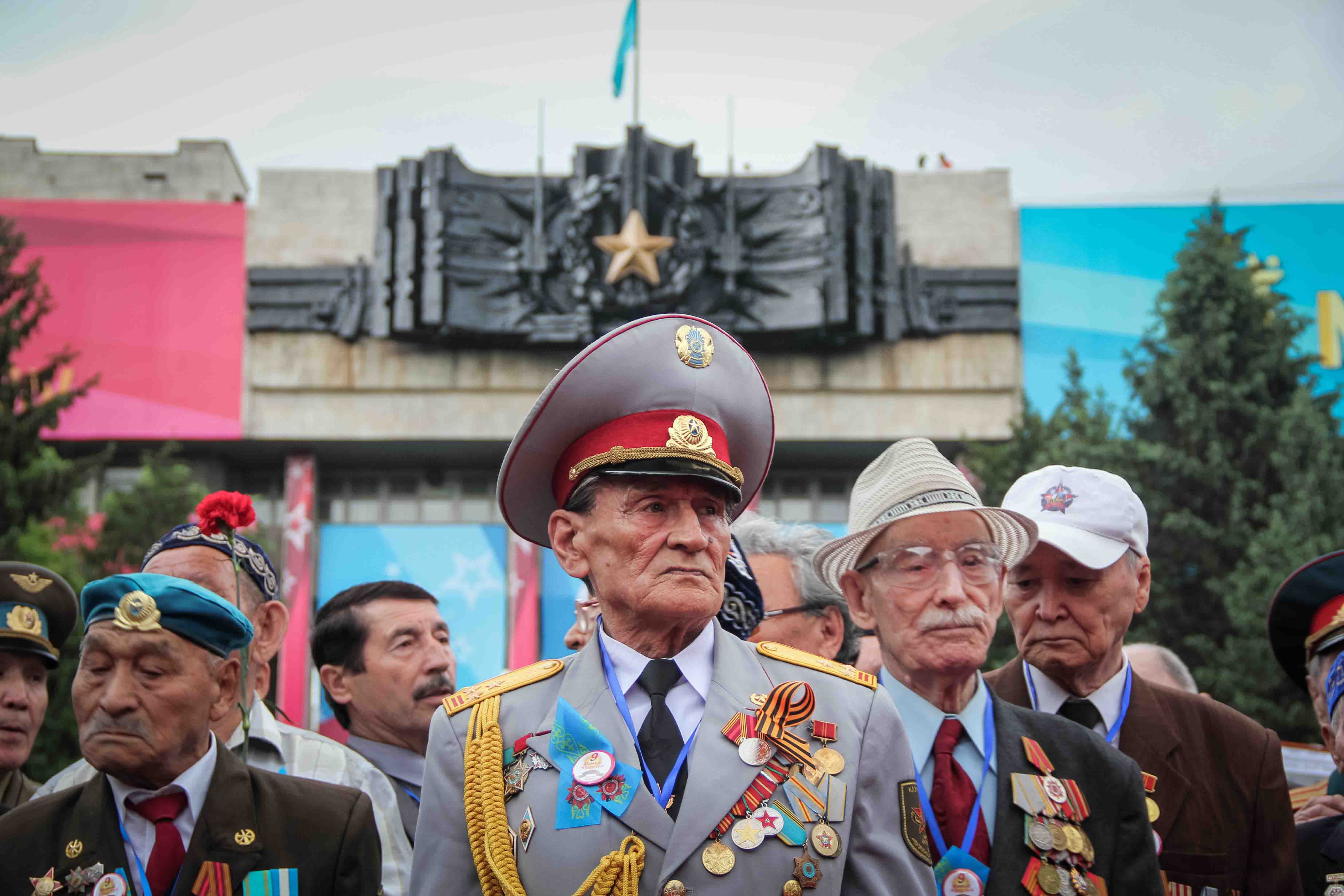 9 мая в казахстане фото