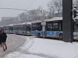 В «Алматыэлектротранс» отрицают проблемы с общественным транспортом в городе
