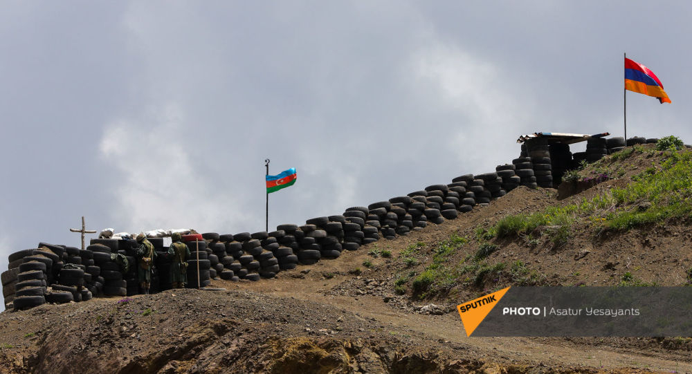 На границе Армении и Азербайджана произошел конфликт между военными
