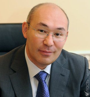  Государство более не должно помогать БВУ в период кризиса – Назарбаев
