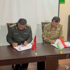 Кыргызстан и Таджикистан подписали протокол по стабилизации ситуации на границе