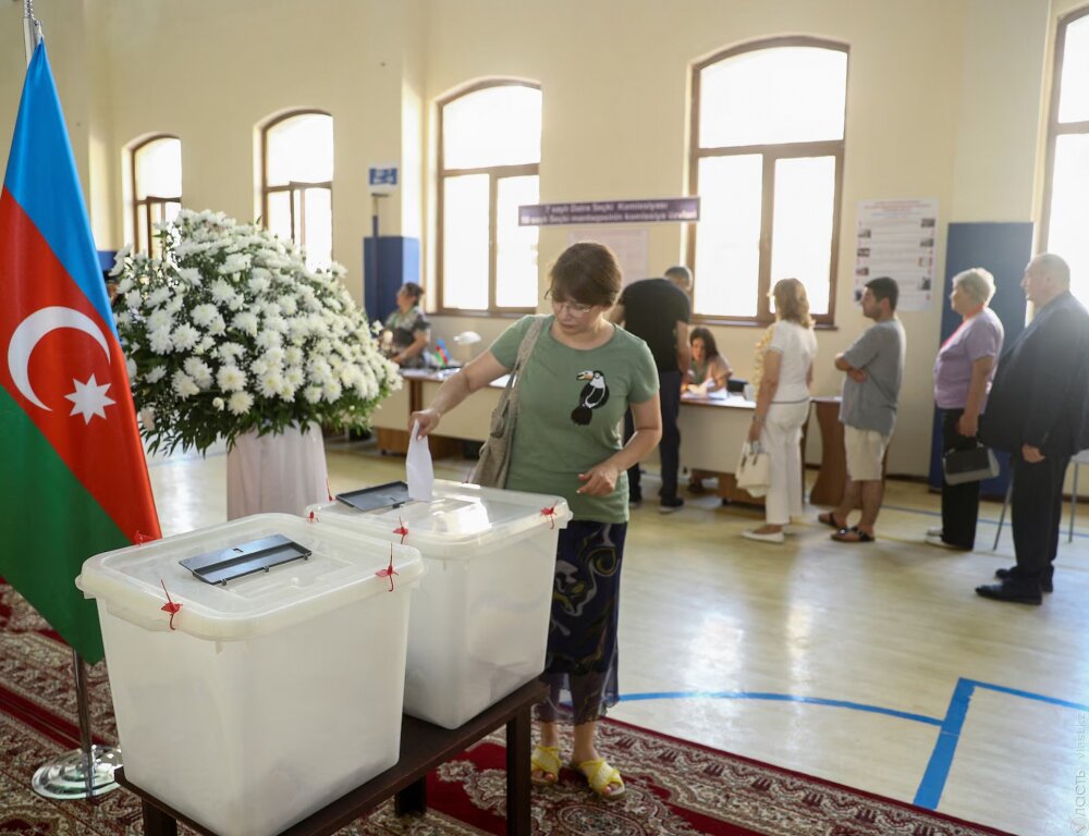 Оппозиционные силы Азербайджана не прошли в новый парламент