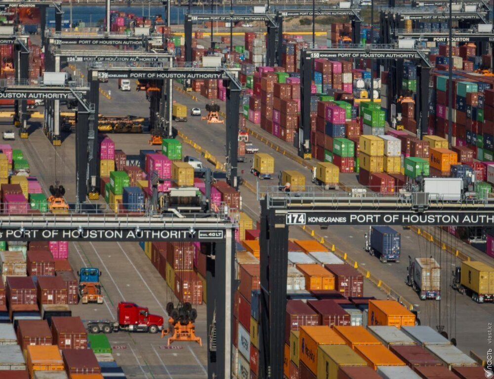 США и Китай продлили тарифное перемирие еще на 90 дней 