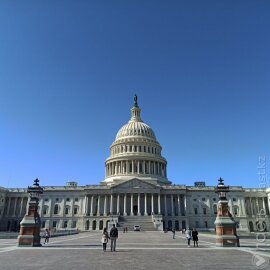 Палата представителей США проголосовала за выделение помощи Украине 