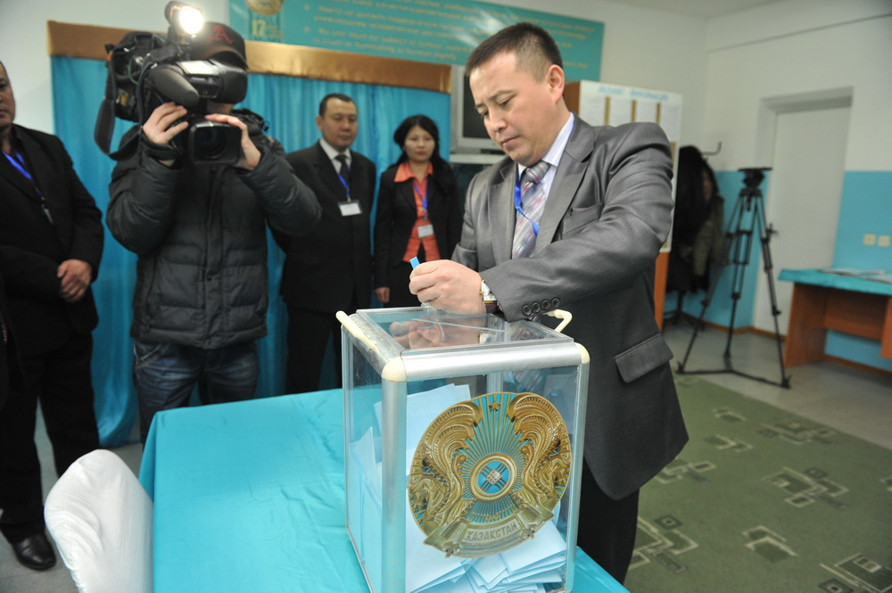 Рекордное число иностранных журналистов аккредитовано на выборы президента Казахстана