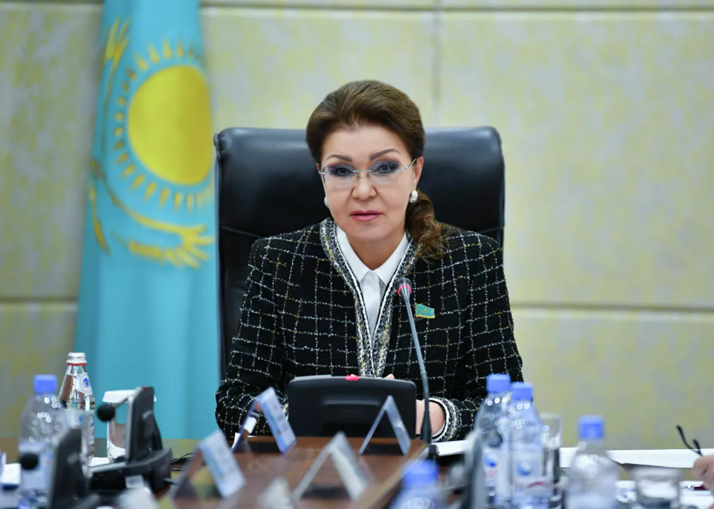 Дарига Назарбаева заявила об уходе из мажилиса