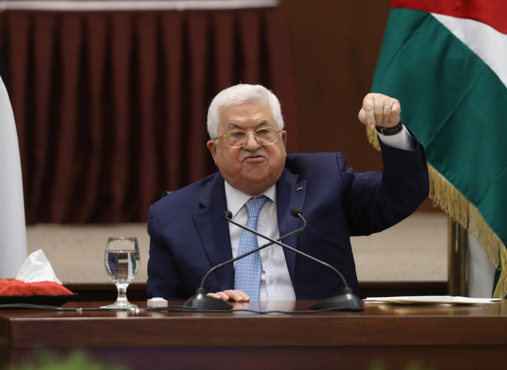 Махмуд Аббас объявил о выходе Палестины из всех соглашений с США и Израилем