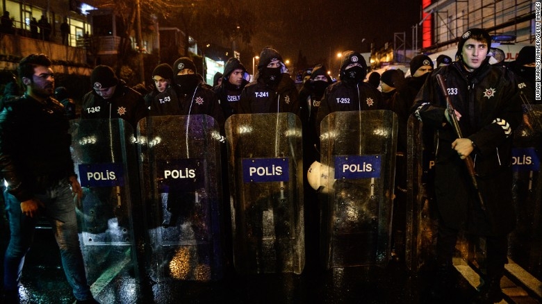 Правоохранительные органы Турции установили личность исполнителя теракта в Стамбуле