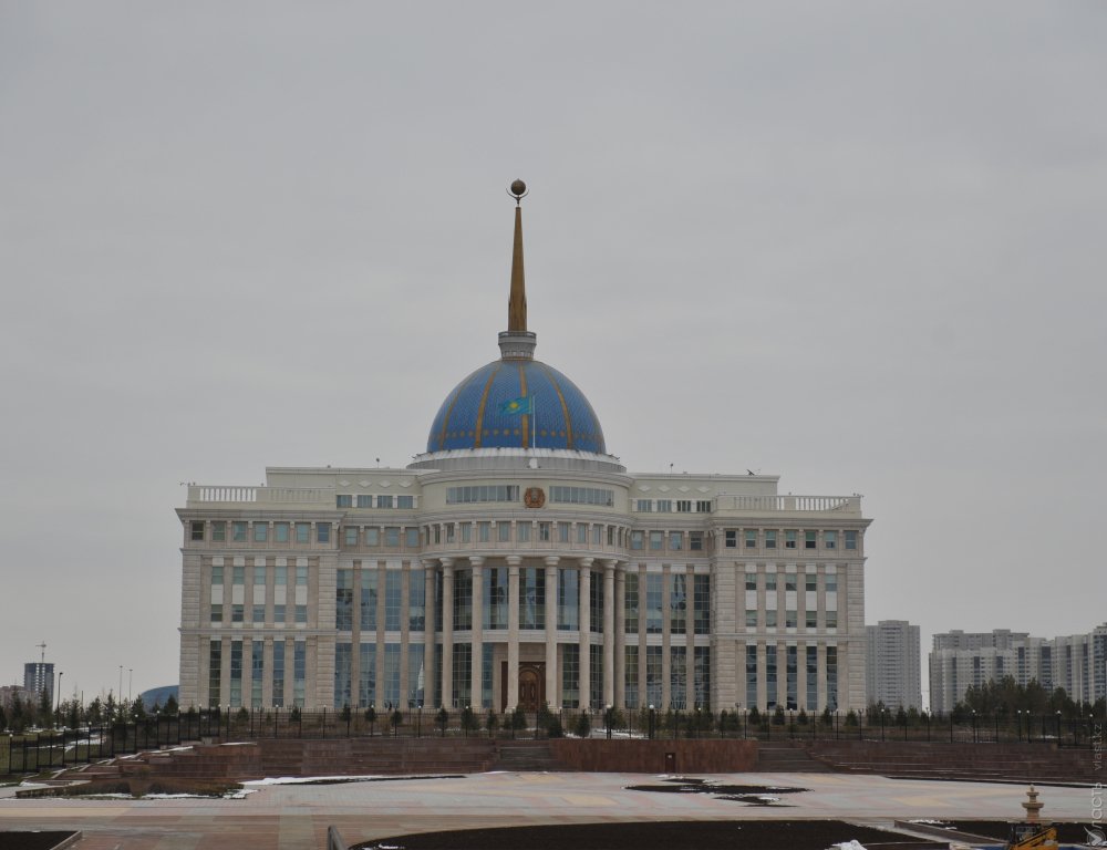 Президент поручил главе МВД усилить контроль над обстановкой в Жамбылской области