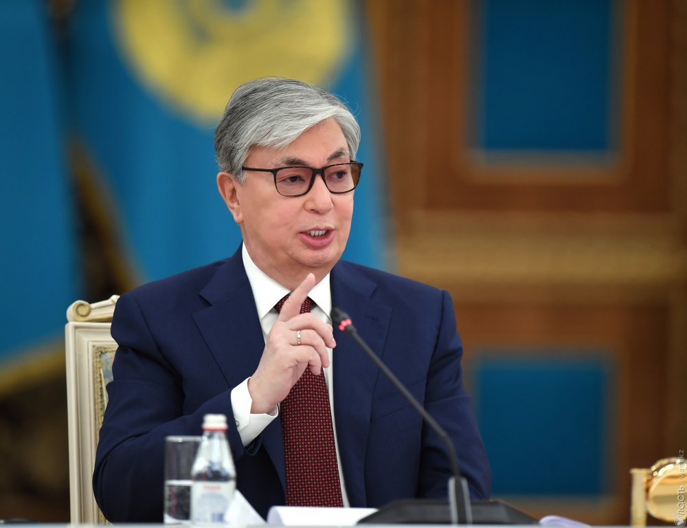 Токаев обещает Казахстану политические реформы 