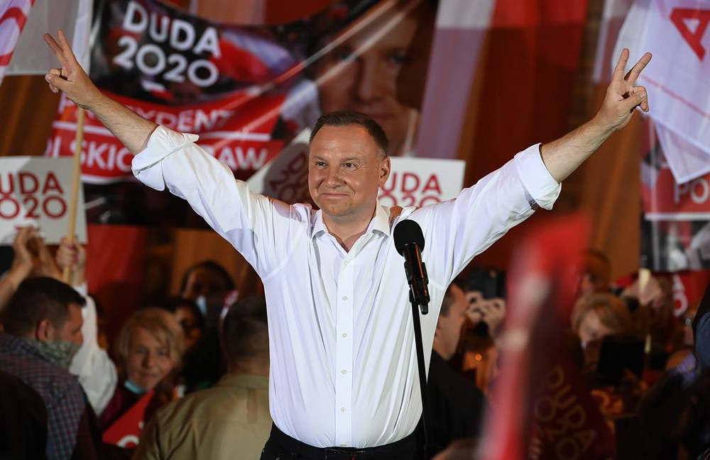 Анджей Дуда побеждает на президентских выборах в Польше