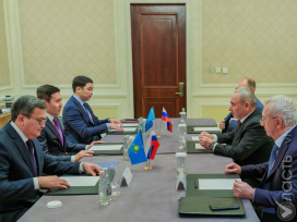 «Самрук-Казына» подписал соглашения с российскими компаниями по проекту строительства трех ТЭЦ в Казахстане