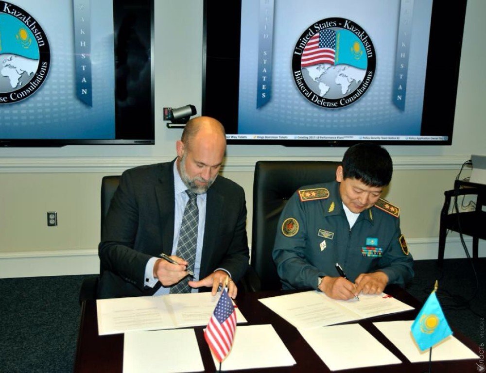 Казахстан и США подписали план военного сотрудничества на 2018-2022 годы