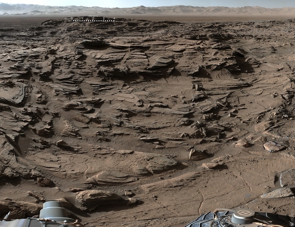 НАСА опубликовала панорамные снимки плато Прочное на Марсе
