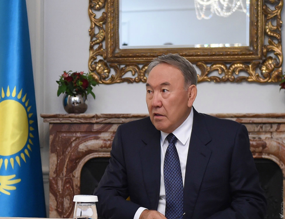 Президент Казахстана прибыл во Францию с официальным визитом