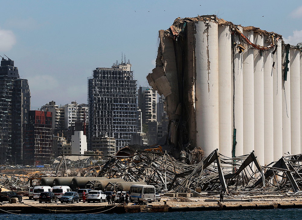 Ущерб от взрыва в порту Бейрута превысил $15 млрд