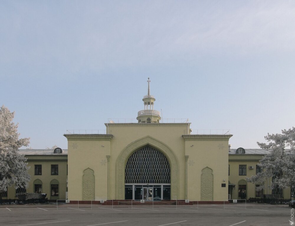 Акимат Алматы в одностороннем порядке решил снести здание VIP-терминала аэропорта, заявили в Минкультуры