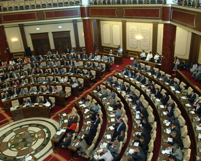 Парламент Казахстана одобрил ратификацию соглашения о сотрудничестве ЕАЭС и КНР 