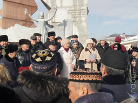 В Алматы проходит акция участников Желтоксана против ЛГБТ